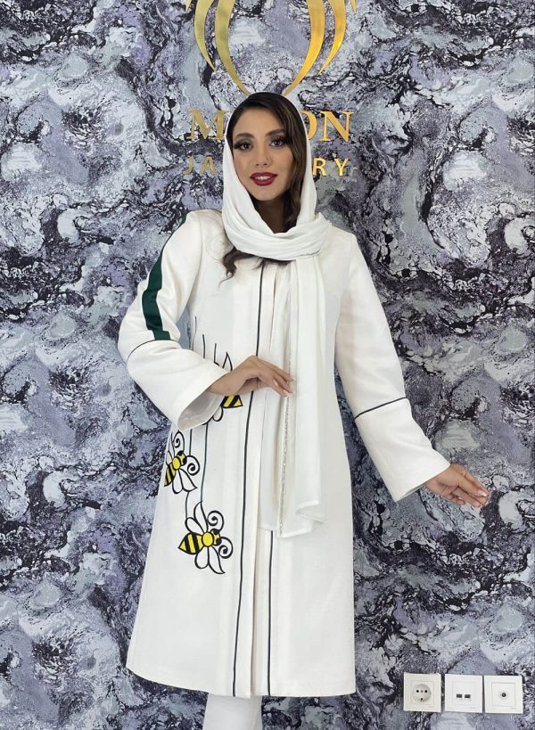 مانتو کلاسیک گلدوزی مدل زنبور