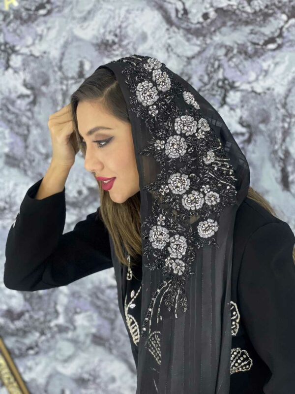 شال جواهر دوزی مدل گل رز
